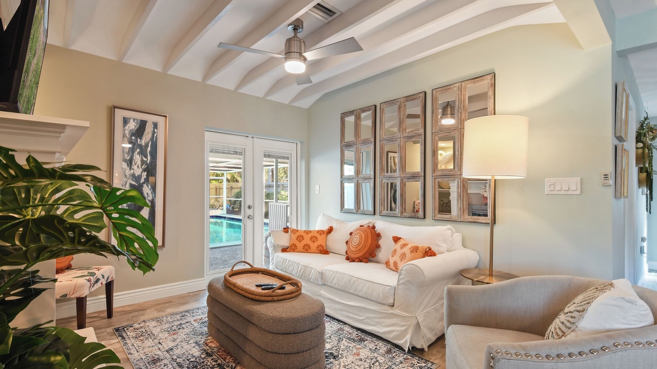 Photo of Livingroom in Indian Beach Sapphire Shores