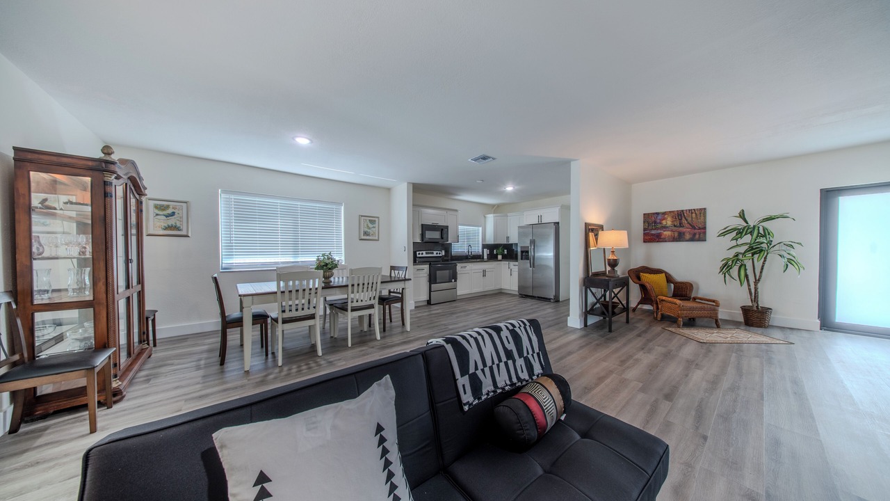 Photo of Livingroom in Cutler Bay