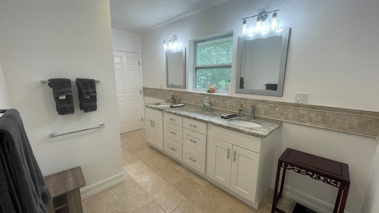 Photo of Bathroom in Port Saint Lucie