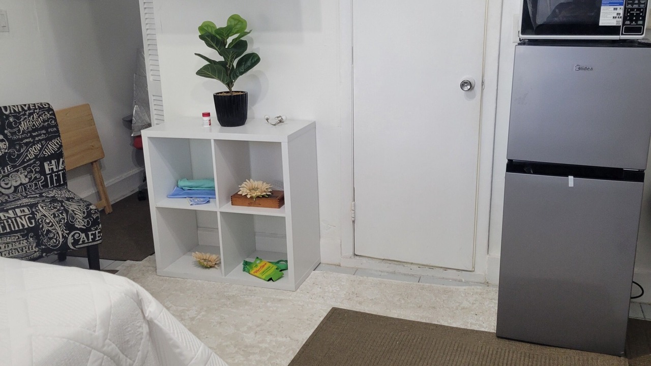 Photo of Bedroom in Allapattah