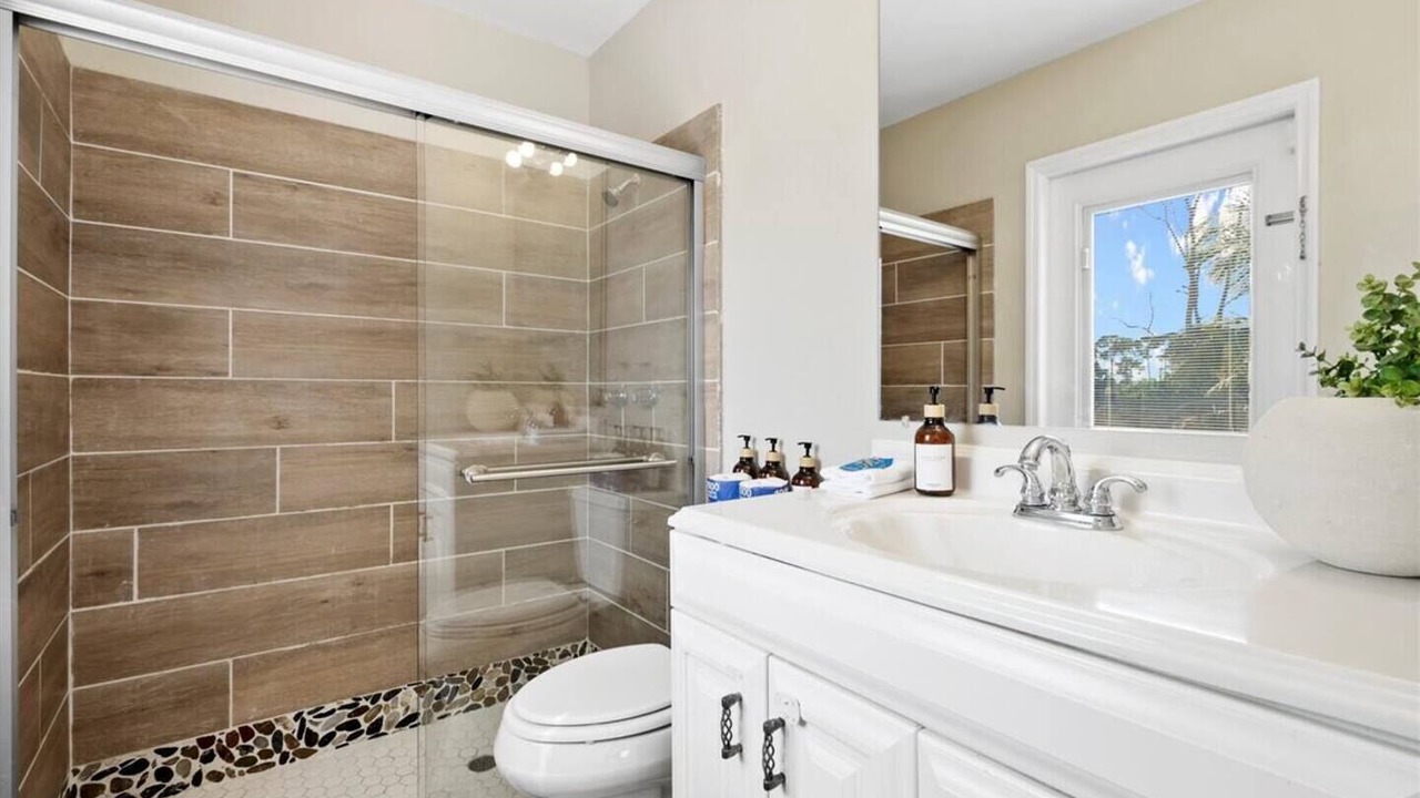Photo of Bathroom in Port Saint Lucie
