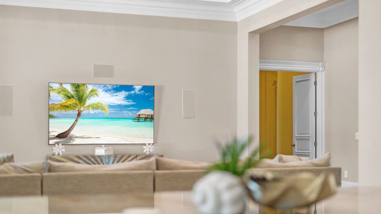 Photo of Livingroom in Stuart