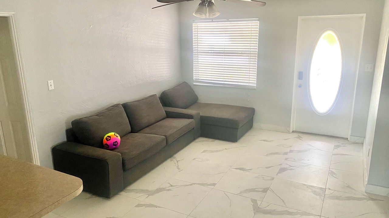 Photo of Livingroom in St. Petersburg - Clearwater