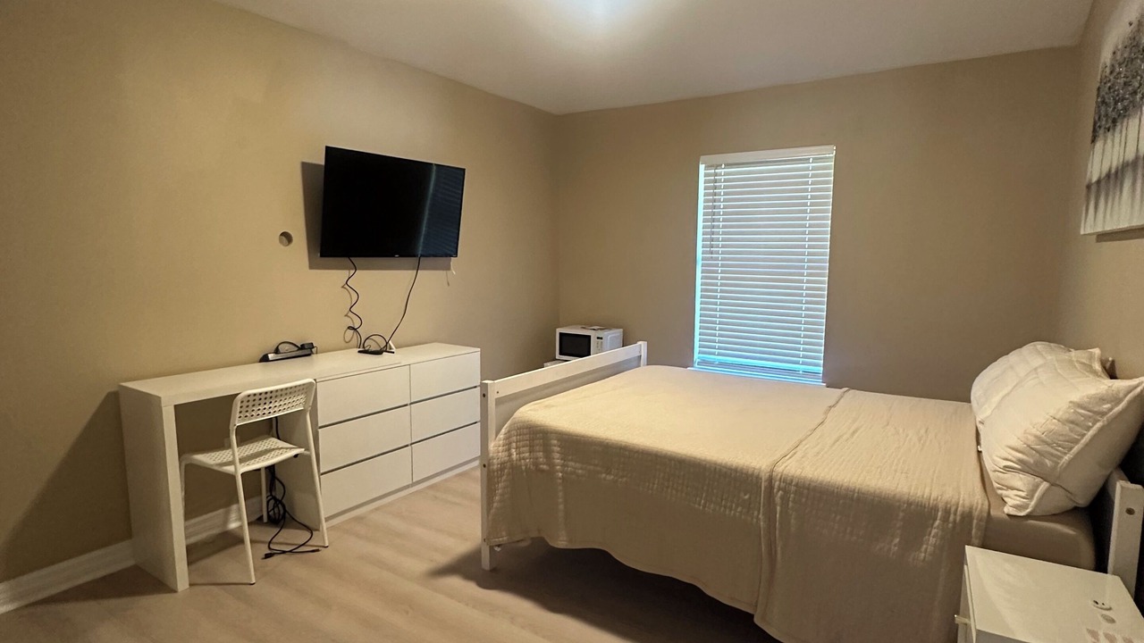 Photo of Bedroom in Deltona