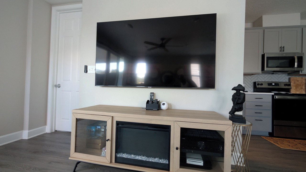 Photo of Bedroom in Westside
