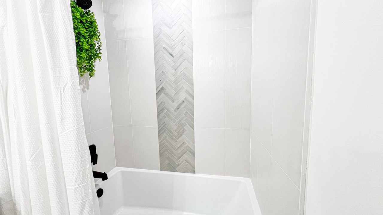 Photo of Bathroom in Sunrise