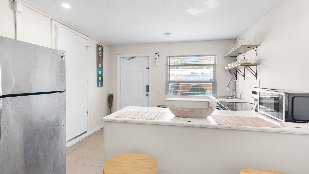 Photo of Kitchen in Golden Glades