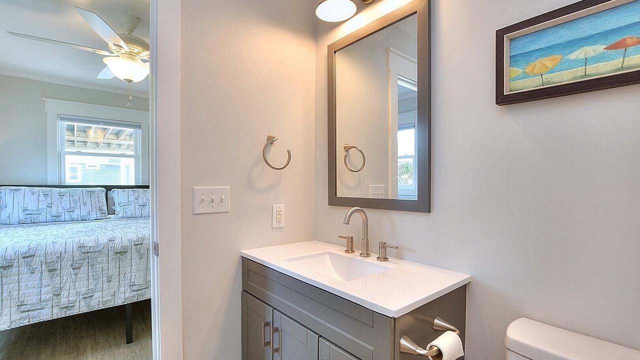 Photo of Bathroom in Yaupon Beach