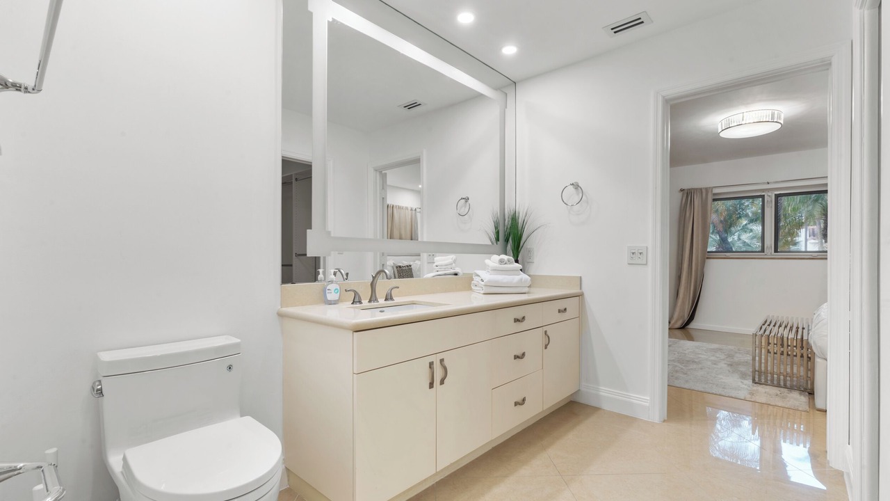Photo of Bathroom in South Lake