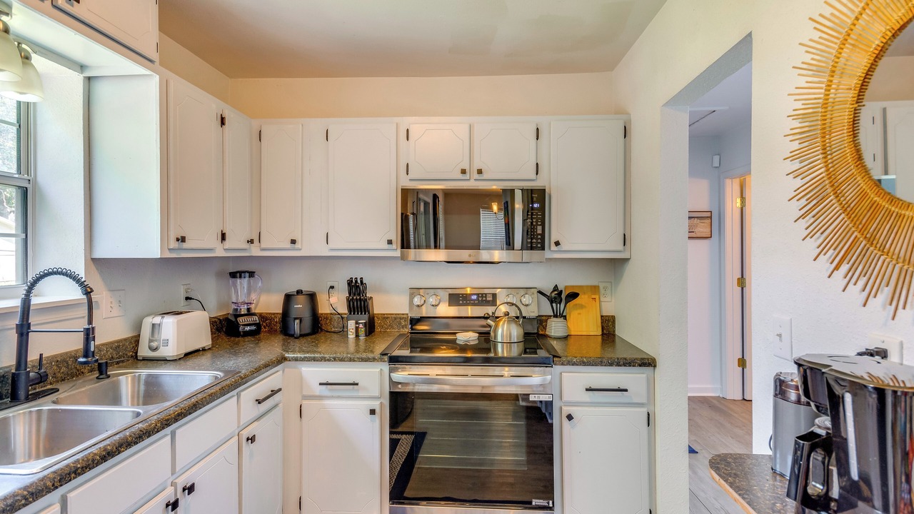 Photo of Kitchen in Navy Point