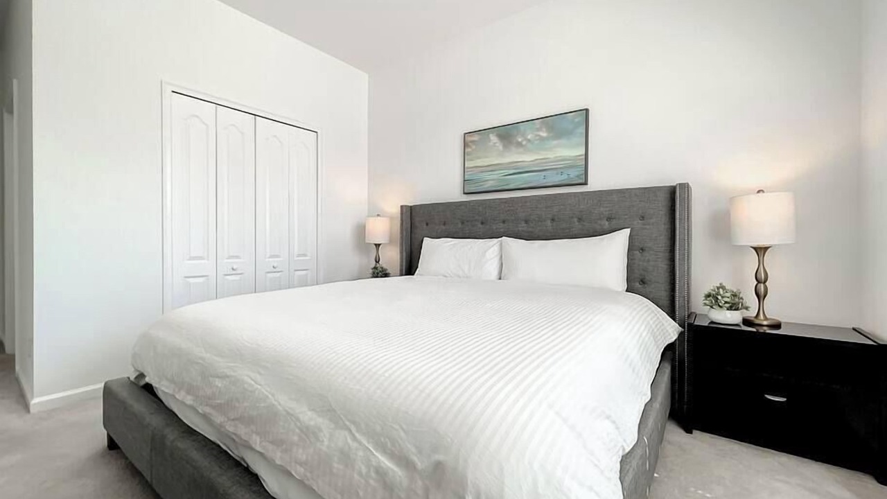 Photo of Bedroom in Sunridge Woods