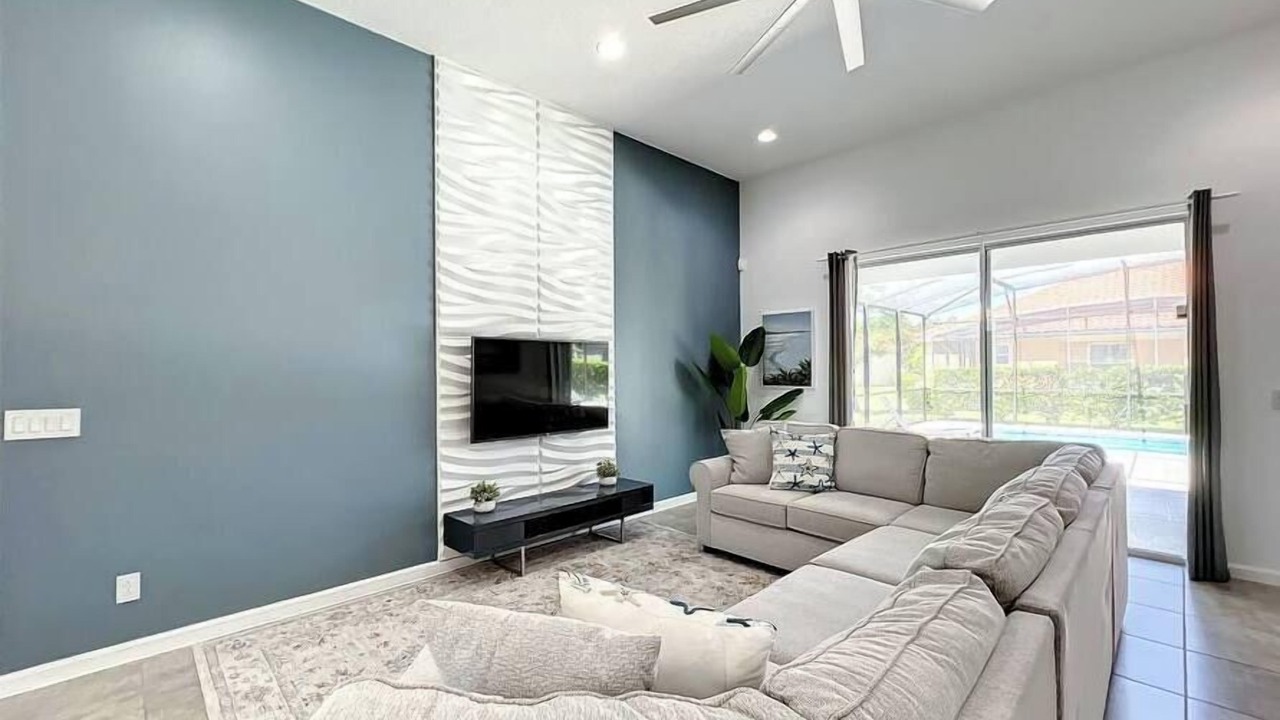 Photo of Livingroom in Sunridge Woods