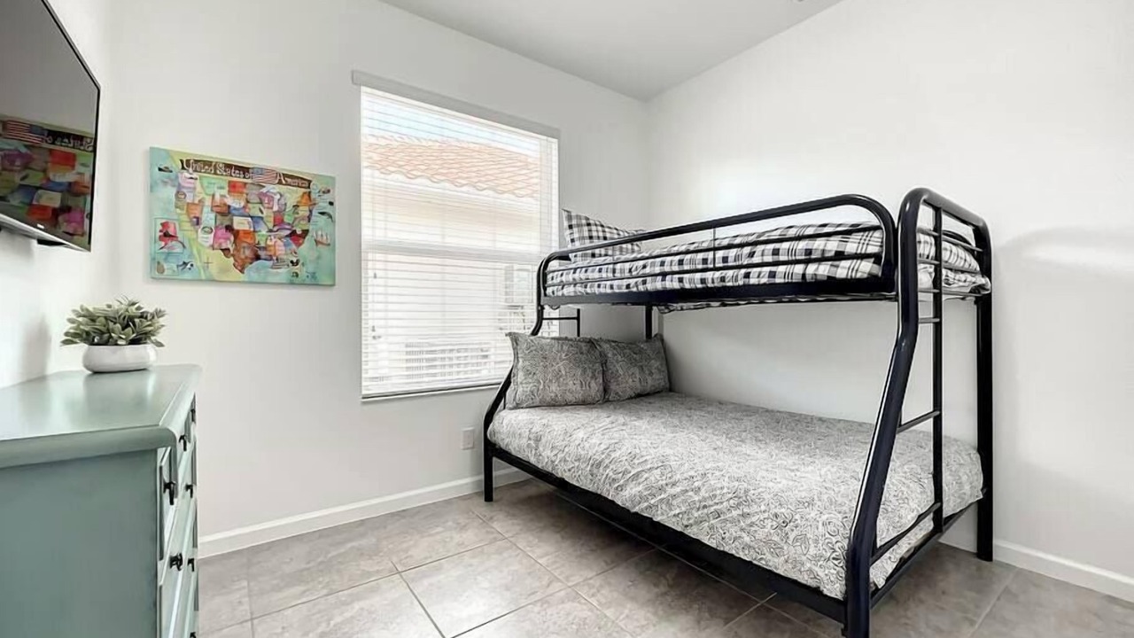 Photo of Bedroom in Sunridge Woods