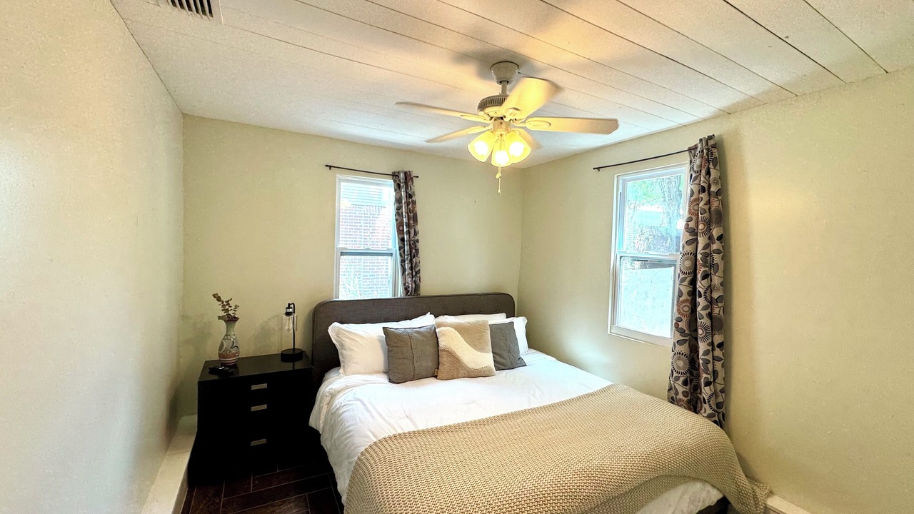 Photo of Bedroom in Seminole Heights