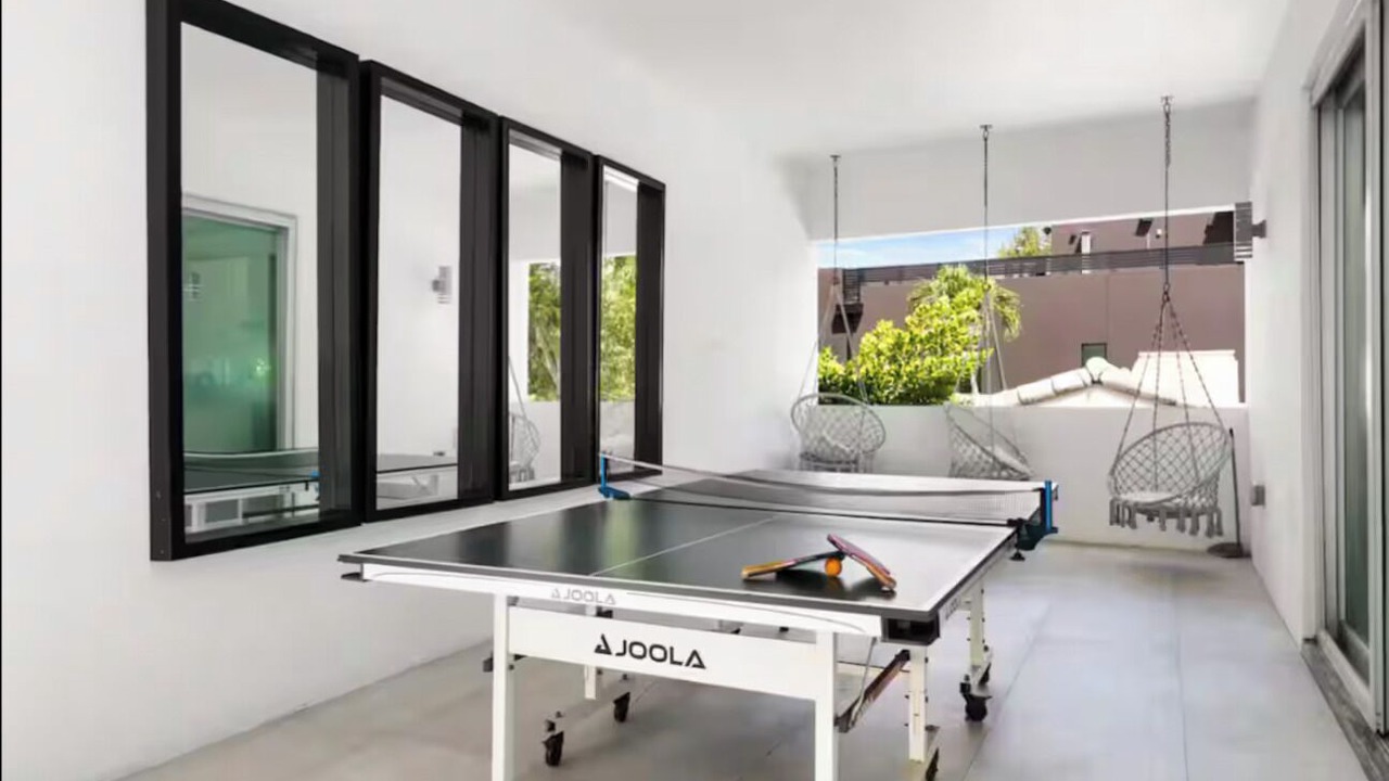 Photo of Patio Balcony in The Roads