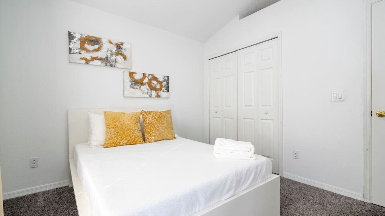 Photo of Bedroom in Indian Point