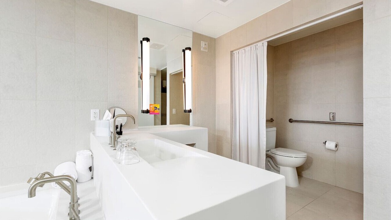 Photo of Bathroom in Barrier Island