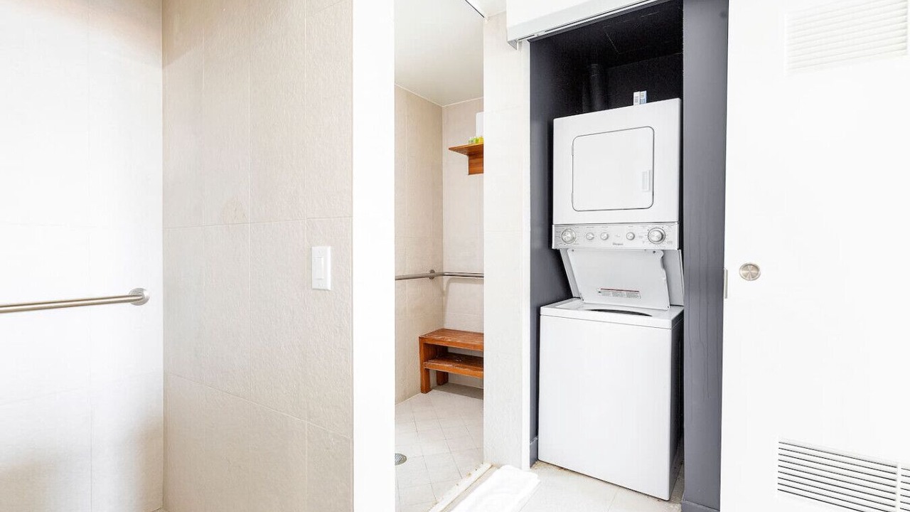 Photo of Bathroom in Barrier Island