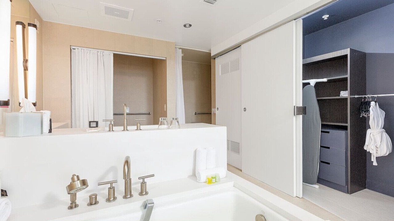 Photo of Bathroom in Barrier Island
