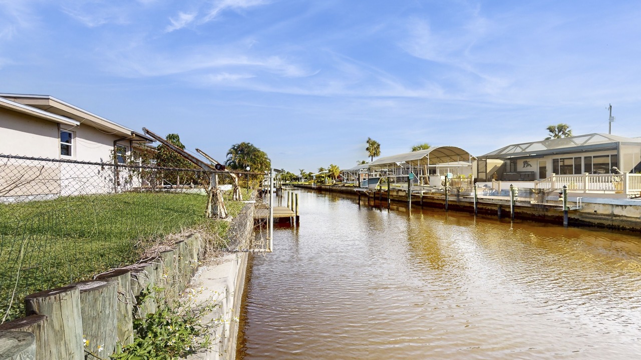 Photo of Outdoor in Lochmoor Waterway Estates