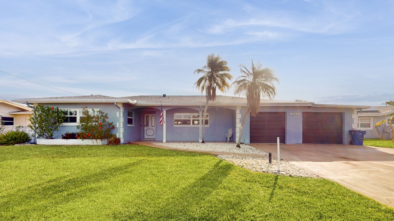 Photo of Outdoor in Lochmoor Waterway Estates