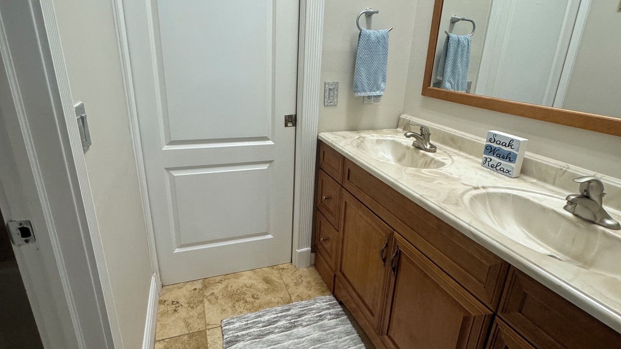 Photo of Bathroom in Lehigh Acres