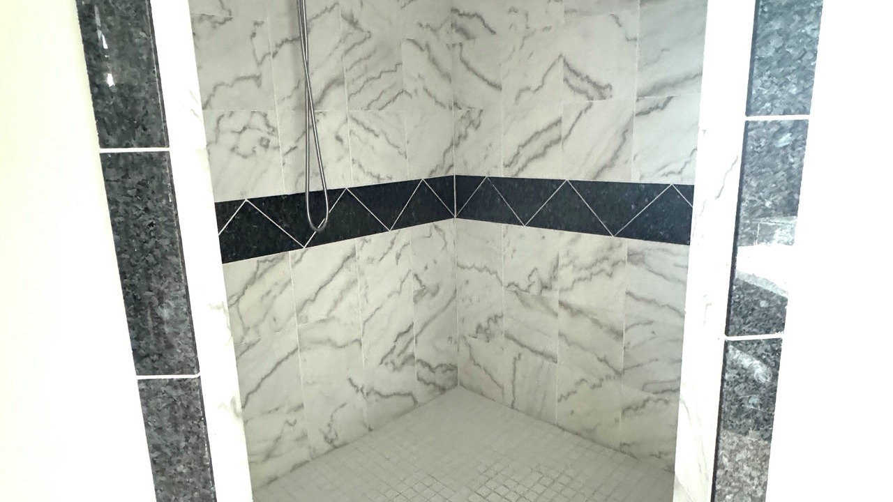 Photo of Bathroom in Lehigh Acres
