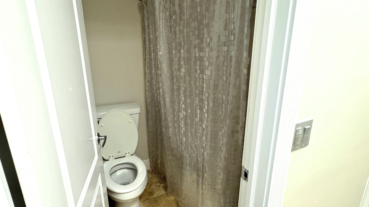 Photo of Bathroom in Lehigh Acres
