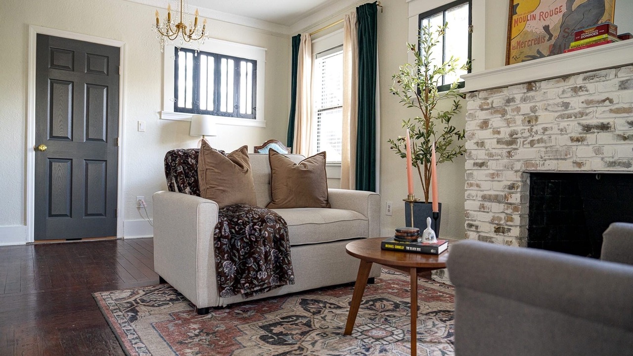 Photo of Livingroom in South Eola