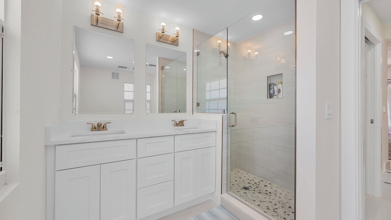 Photo of Bathroom in Old Northwood