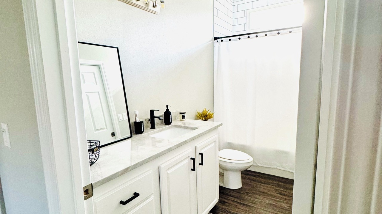 Photo of Bathroom in Okeechobee