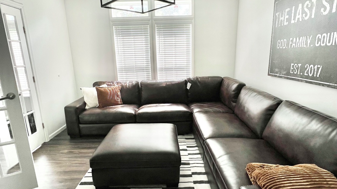 Photo of Bedroom in Okeechobee