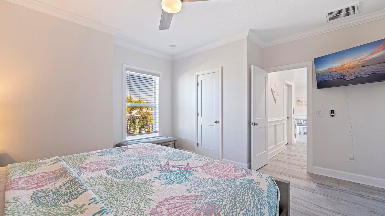 Photo of Bedroom in Redington Beach
