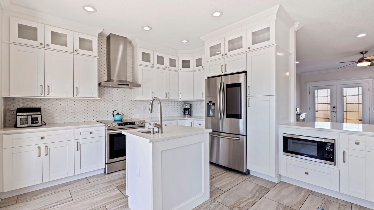 Photo of Kitchen in Redington Beach