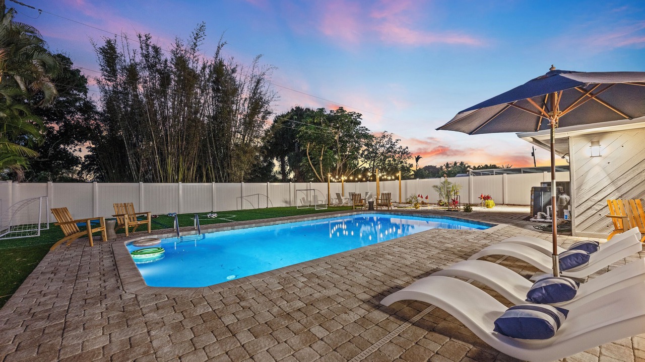 Photo of Outdoor in Lake Clarke Shores