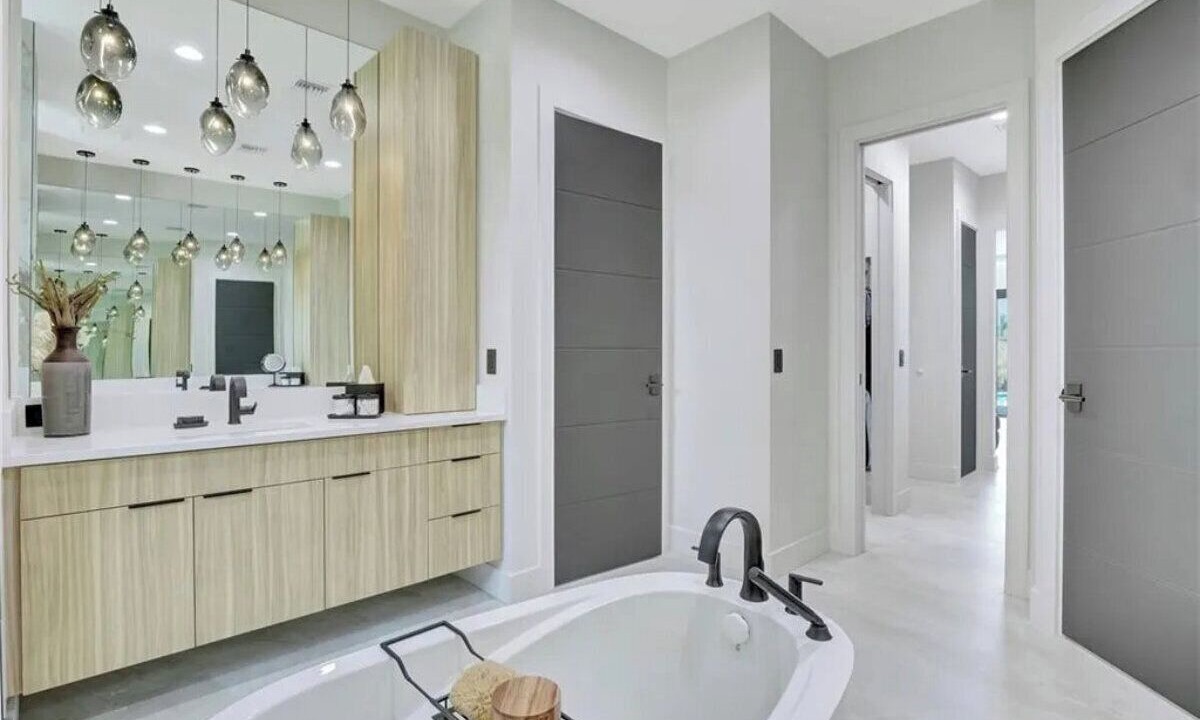 Photo of Bathroom in Burnt Store