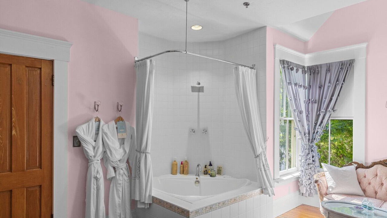 Photo of Bedroom in Gainesville