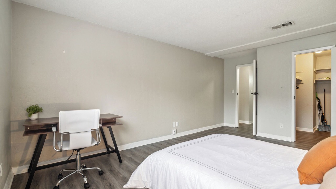 Photo of Bedroom in Gainesville