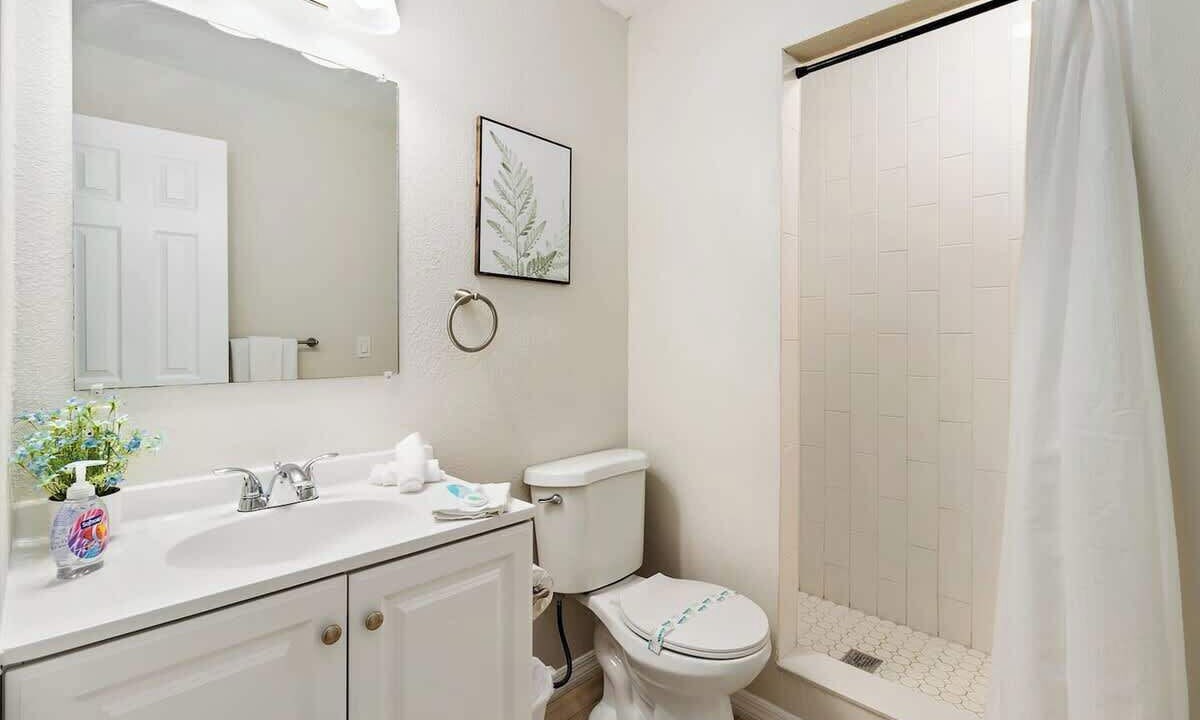 Photo of Bathroom in Downtown Zephyrhills