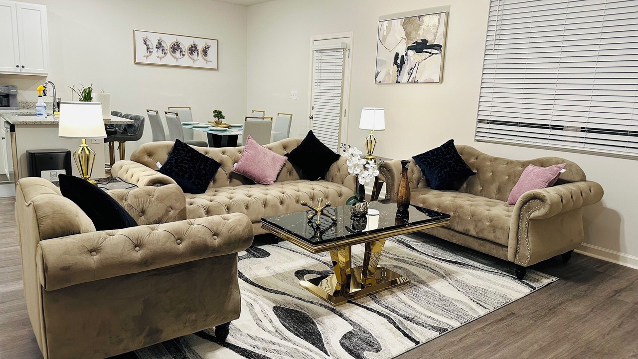 Photo of Livingroom in Madison