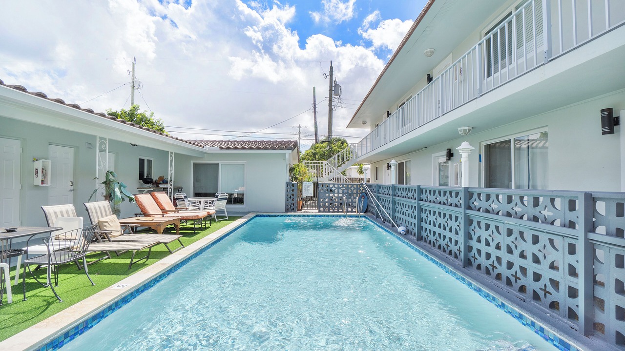 Photo of Outdoor in Santa Barbara Estates