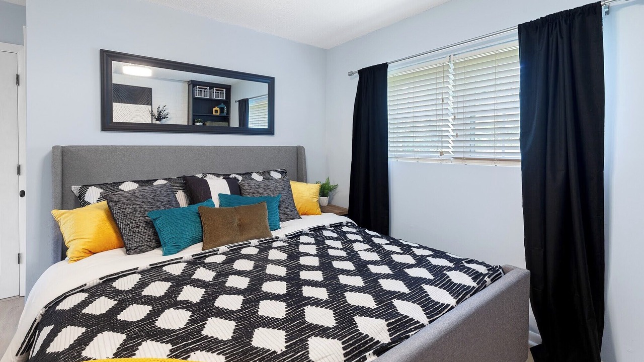 Photo of Bedroom in Ashley Oaks