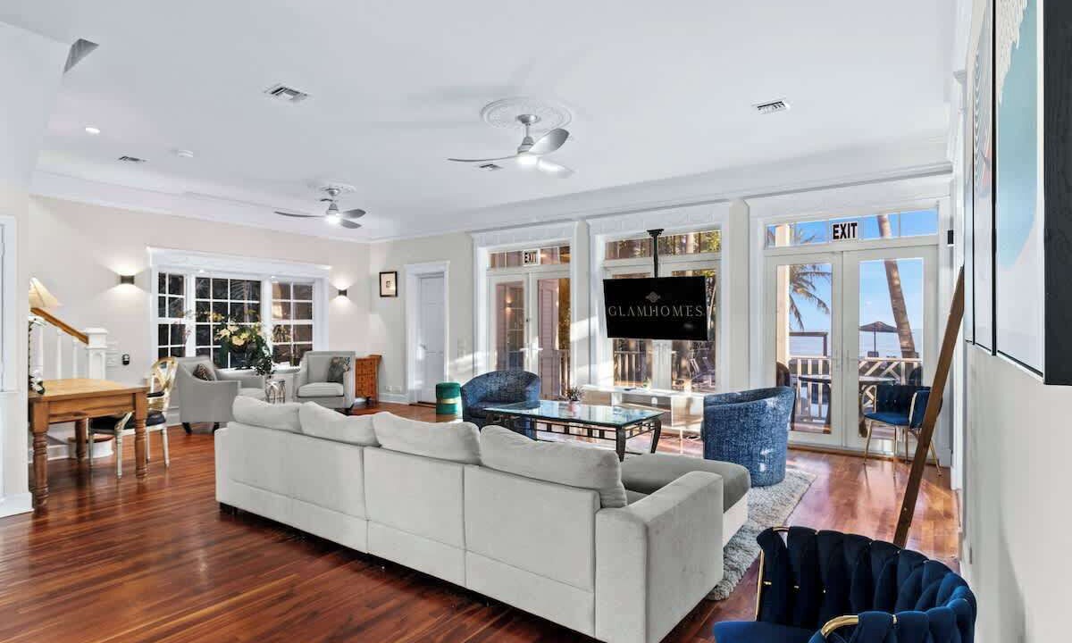 Photo of Livingroom in Lower Matecumbe Key
