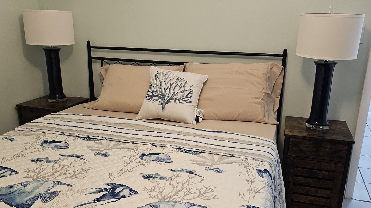 Photo of Bedroom in Sunrise