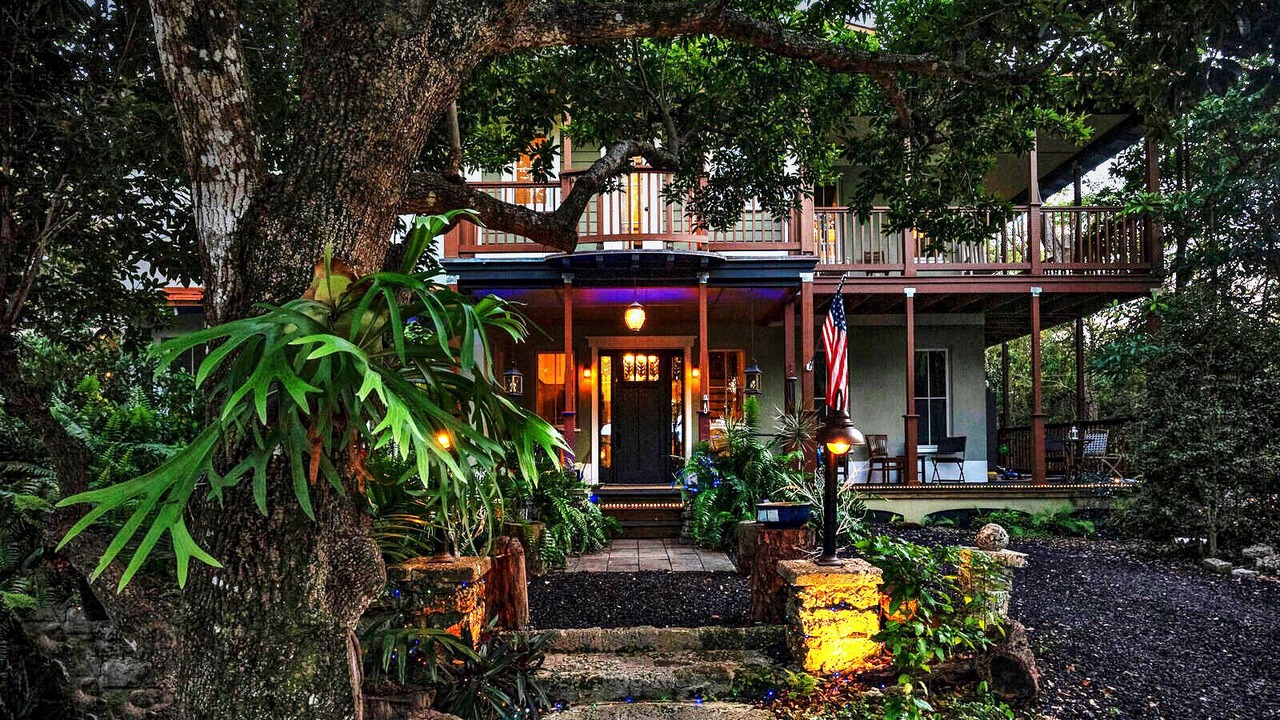 Photo of Outdoor in Ludlam