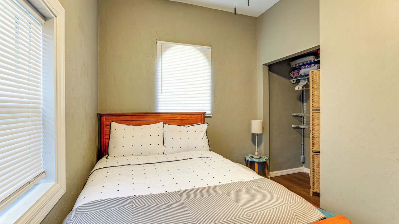 Photo of Bedroom in Newberry