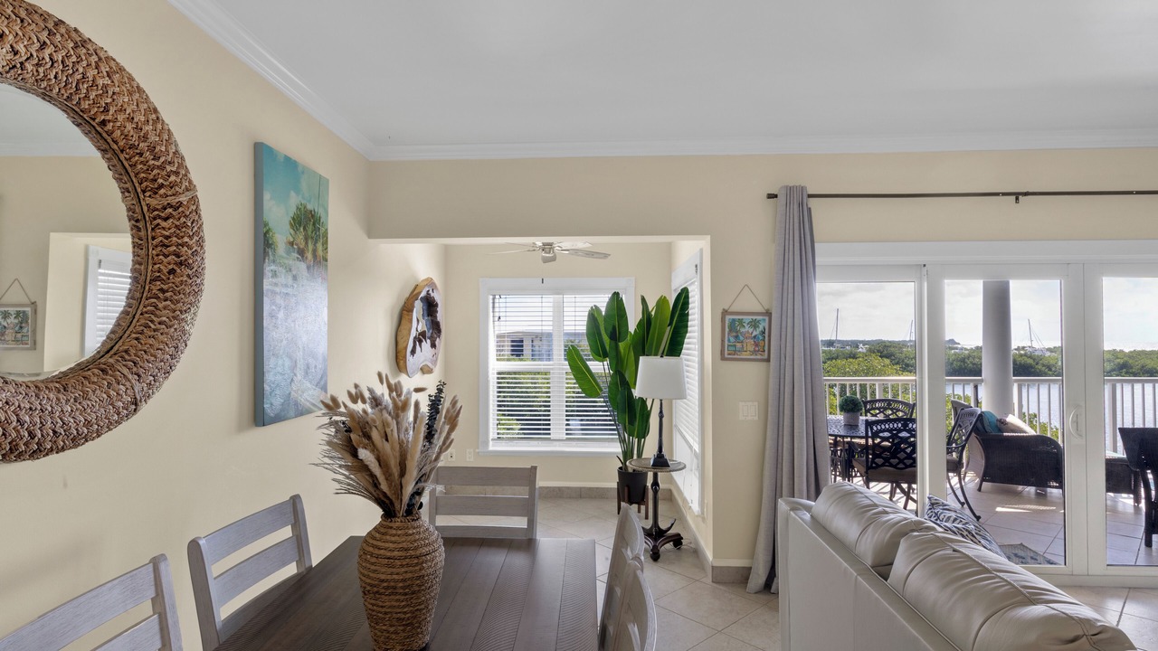 Photo of Livingroom in Key West