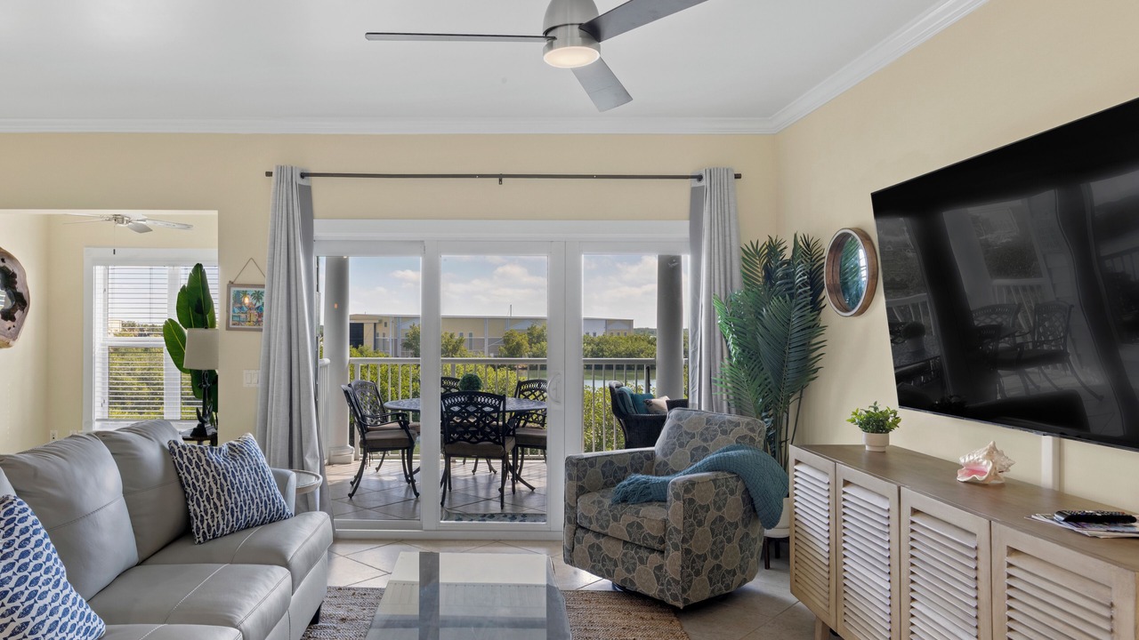 Photo of Livingroom in Key West