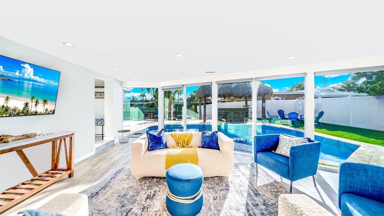 Photo of Livingroom in Garden Isles