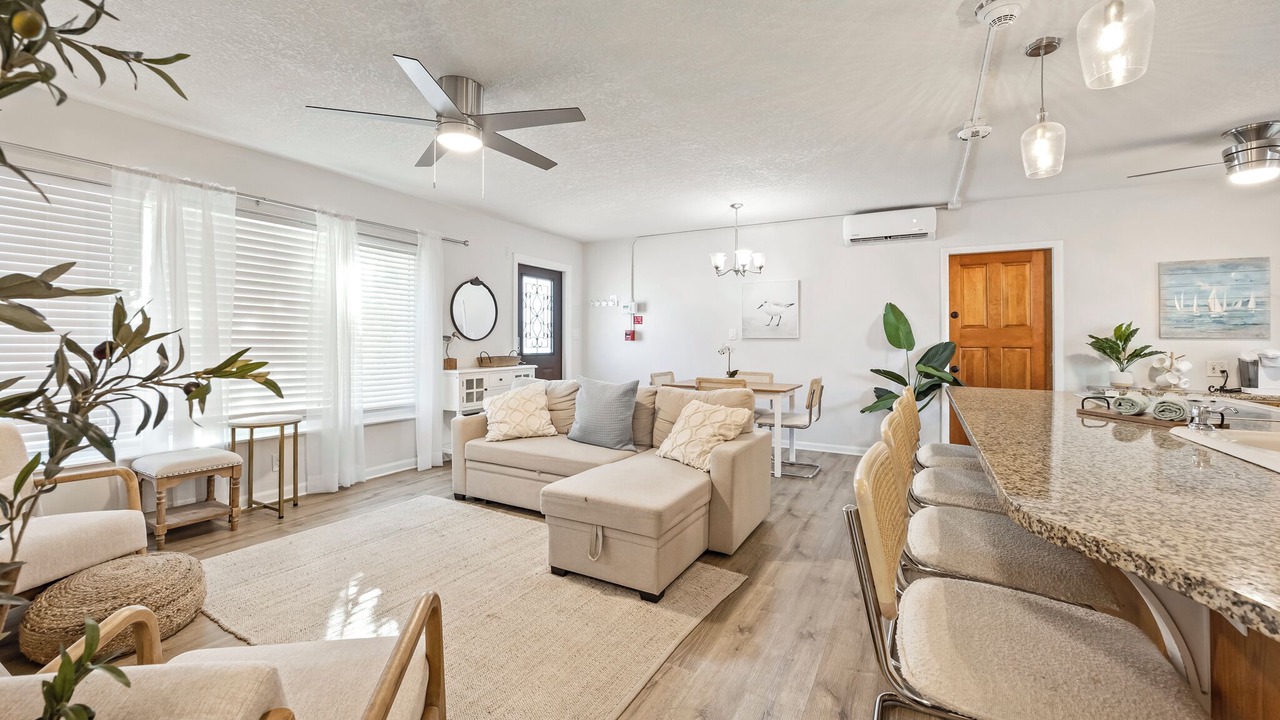 Photo of Livingroom in South Patrick Shores